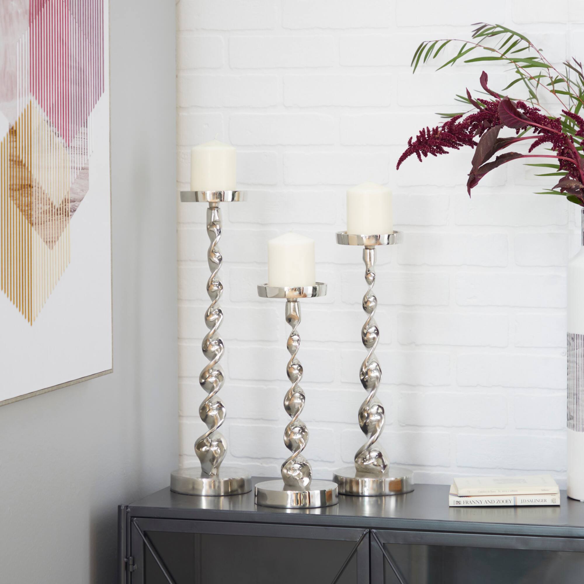 Silver Aluminum Candle Holder Set